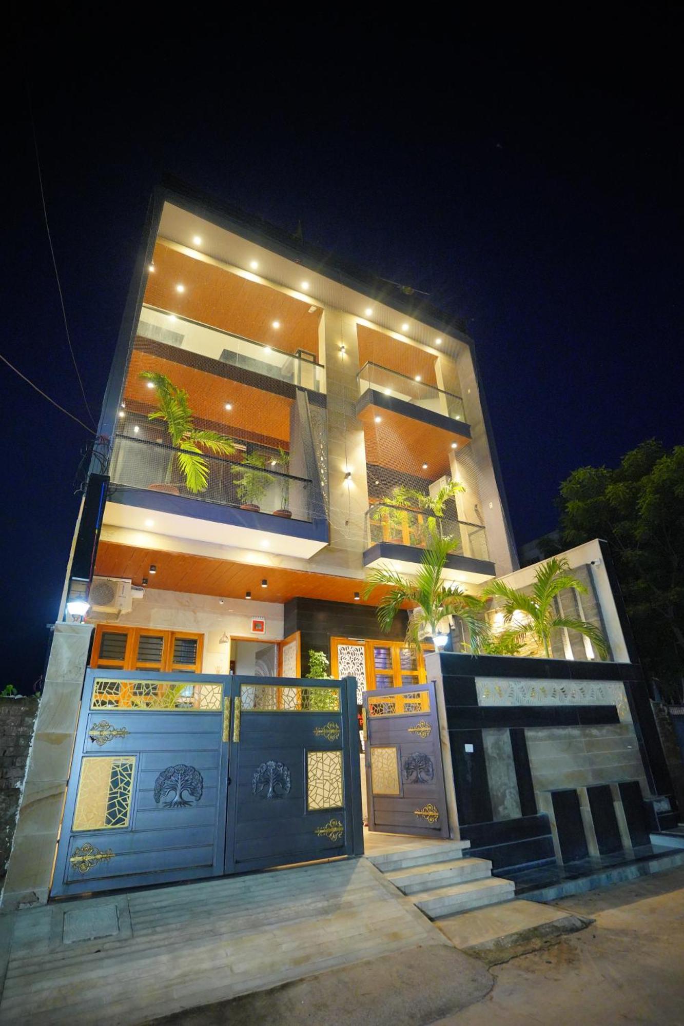 Amritam Palace A Luxury Ac Home Stay Ringas Exterior foto